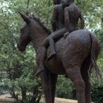 31-mattia-trotta-artista-sculture-filo-metallico-ferro-bronzo-alluminio-rame-fratelli-brothers-villa-fabbricotti-firenze