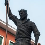 mattia-trotta-artista-scultore-arte-sacra-sculture-su-commissione-in-filo-metallico-ferro-bronzo-acciaio-alluminio-2017 (13)
